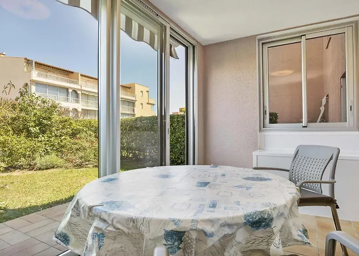 Διαμέρισμα Santa Monica 2- 144e- Jardin- 4 Pers